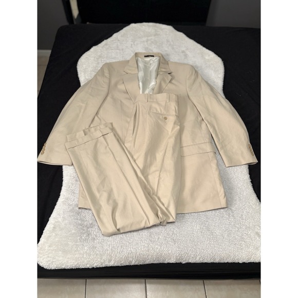 Geoffrey Beene Mens 2 Piece Suit Cream Blazer 46L Pants 36x32